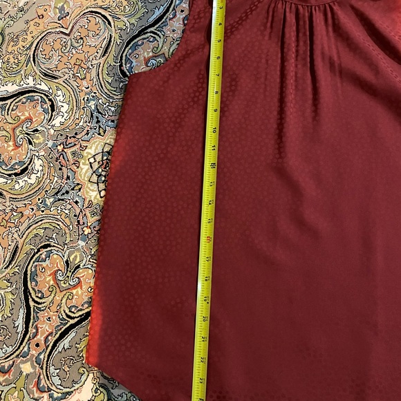 Top - Picture 5 of 8